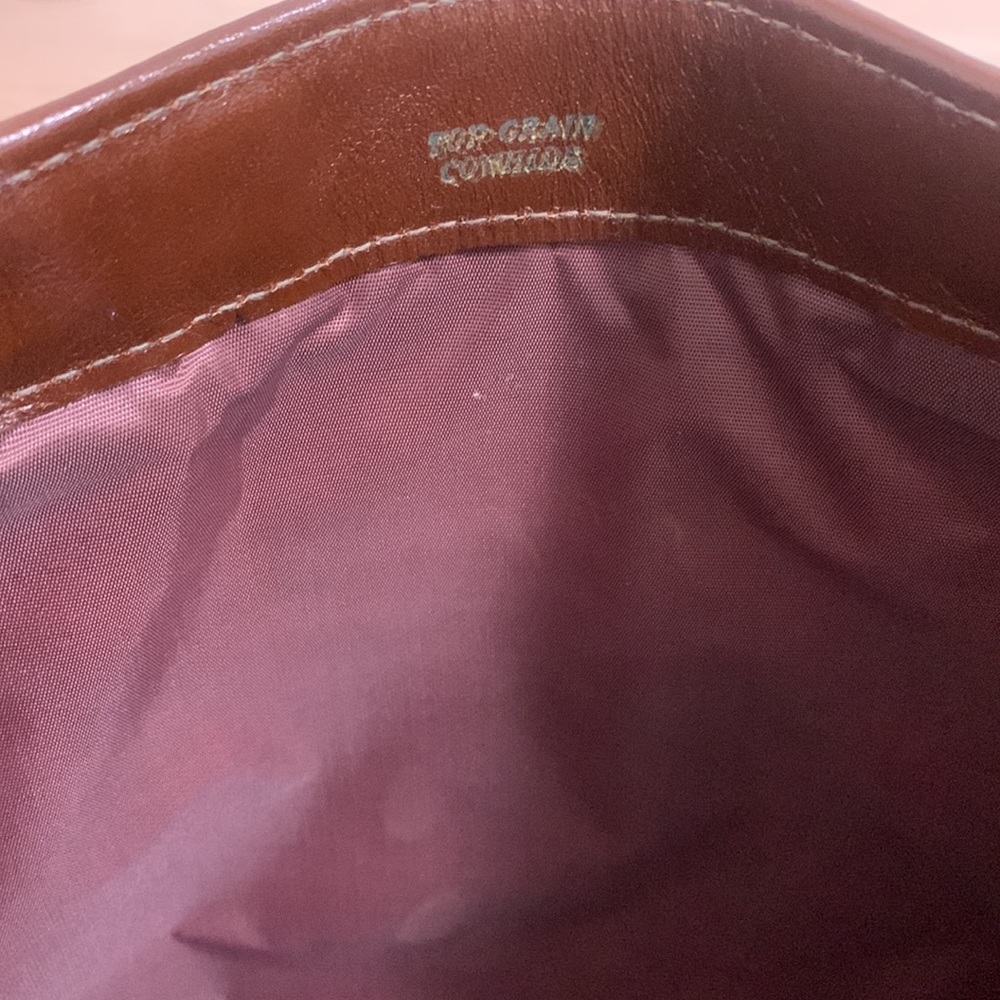Vintage Leather Briefcase - Picture 5 of 9